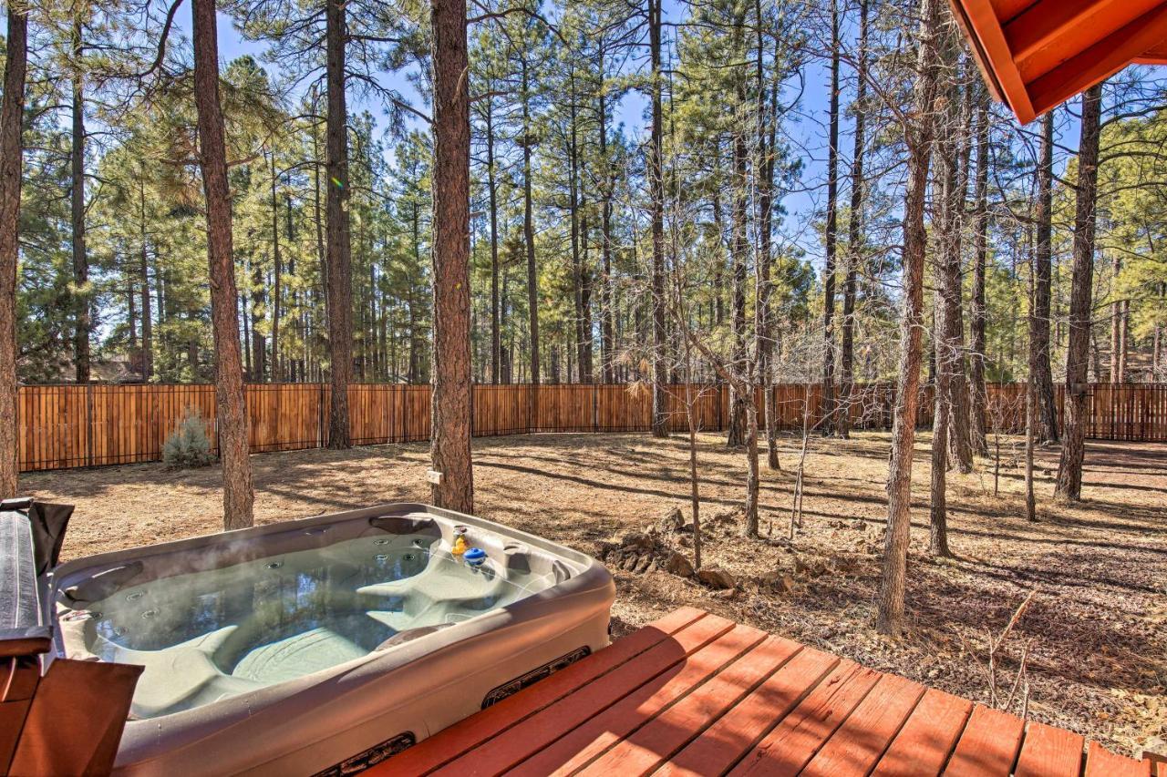Pinetop Retreat With Hot Tub 3 Homes For Price Of 1 Exteriör bild